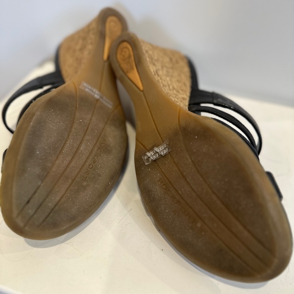 Emergency wedge. - Picture 5 of 6